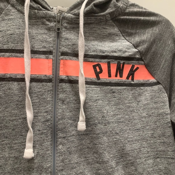 VS Pink jacket - Picture 2 of 3